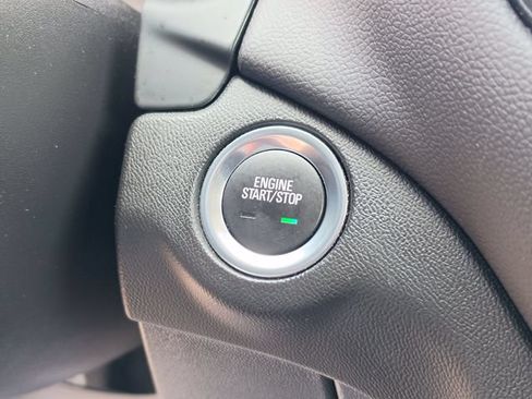 Used 2024 Chevrolet Equinox LT AWD/4WD image 33