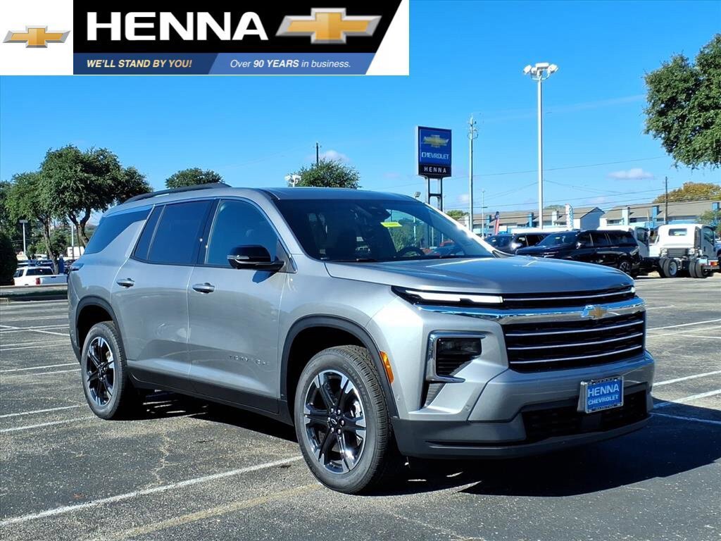 New 2027 Chevrolet Traverse LT w/ Enhanced Driving Package FWD 360° Tour