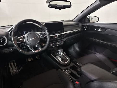 Certified 2022 Kia Forte GT-Line w/ GT-Line Technology Package FWD image 22