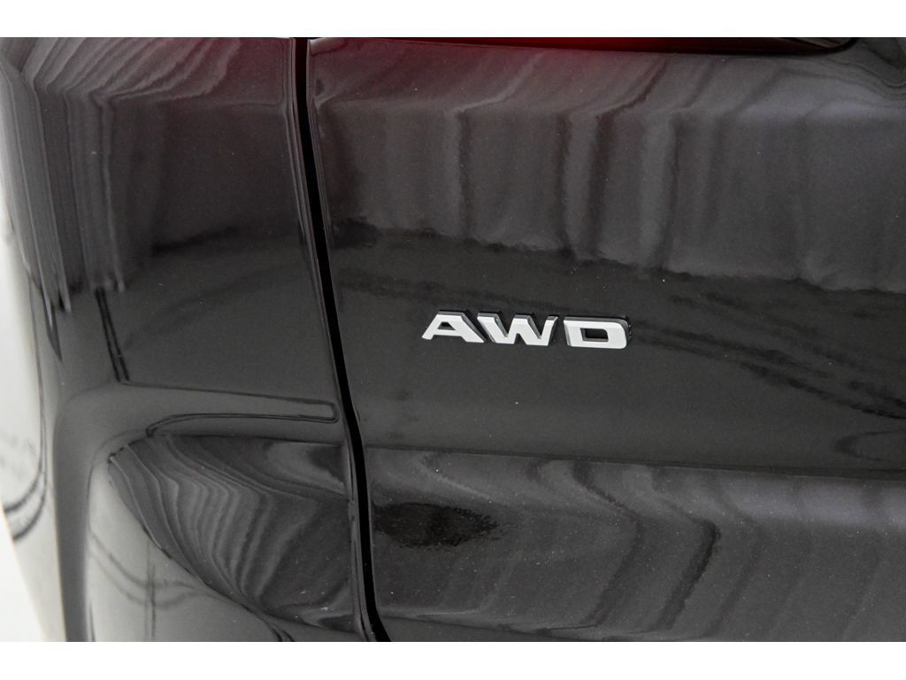 Used 2020 Cadillac XT4 Luxury w/ Cold Weather Package AWD/4WD image 53