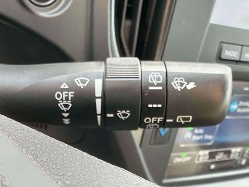 Certified 2025 Subaru Forester image 19