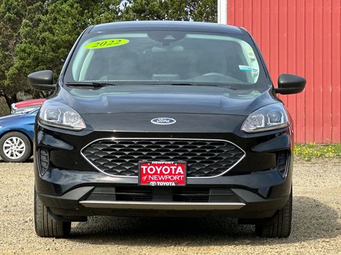 Used 2022 Ford Escape SE image 6