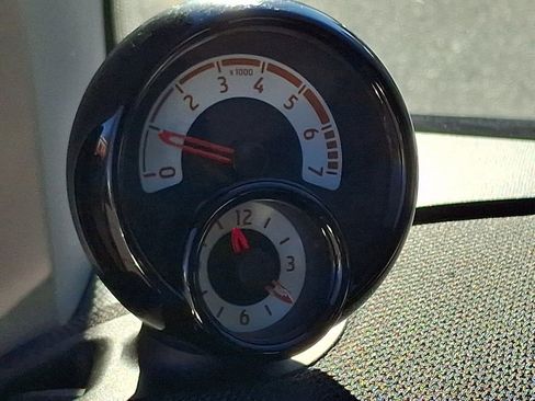 Used 2016 smart fortwo Proxy image 25