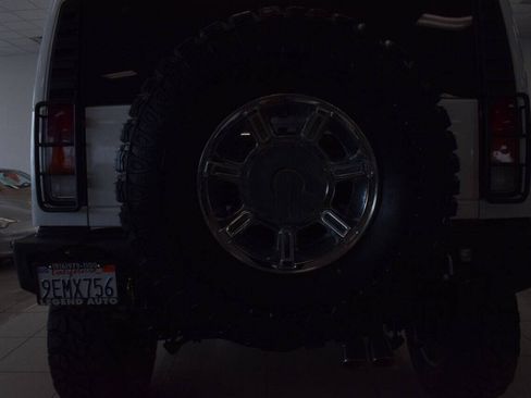 Used 2003 HUMMER H2 w/ Preferred Equipment Group AWD/4WD image 22