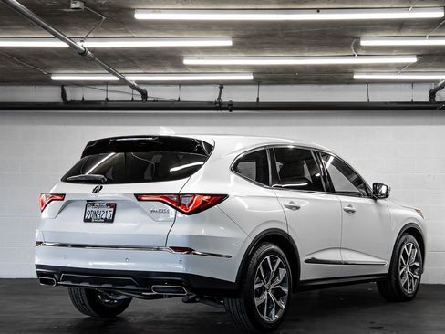 Used 2023 Acura MDX FWD w/ Technology Package image 5