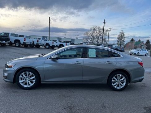 Used 2025 Chevrolet Malibu LT image 7