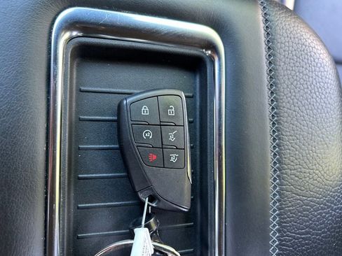 Used 2024 GMC Yukon Denali AWD/4WD image 37