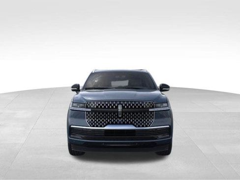 New 2026 Lincoln Navigator L Reserve AWD/4WD image 36