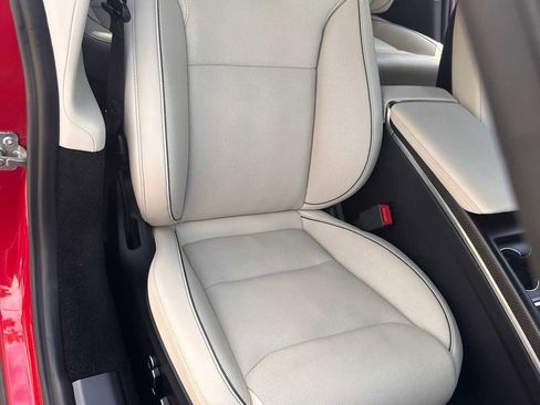 Used 2022 Tesla Model S Plaid image 14