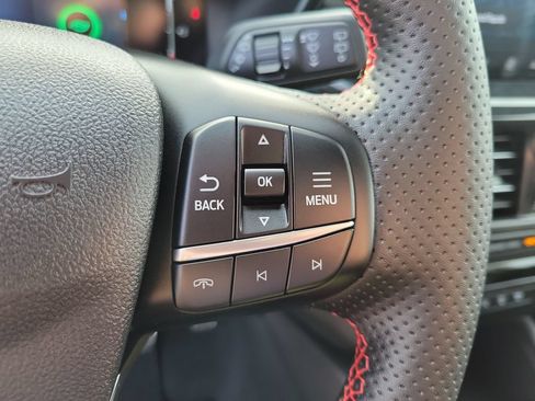 Used 2023 Ford Escape ST-Line AWD/4WD image 25