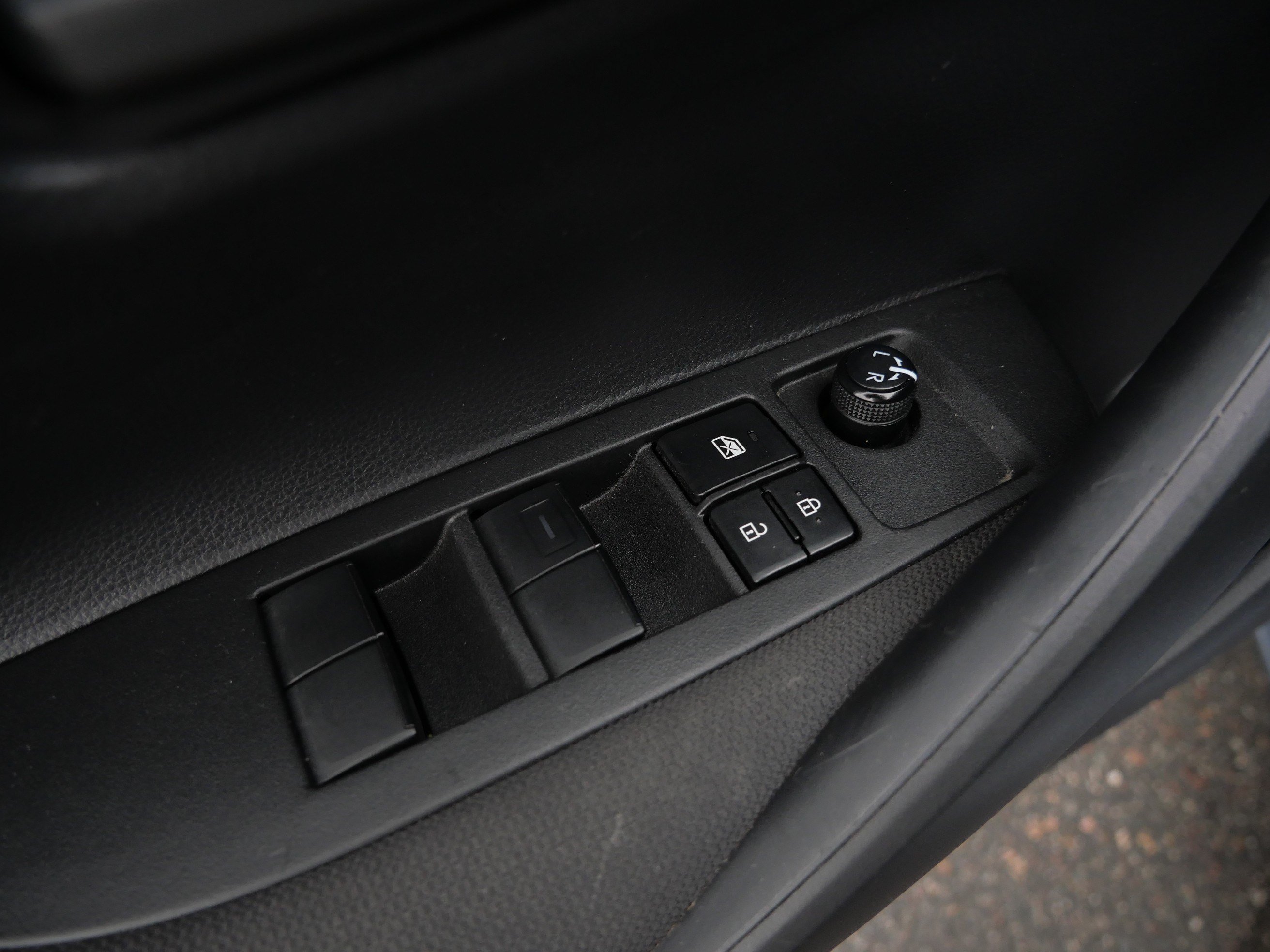 Certified 2024 Toyota Corolla LE FWD image 19