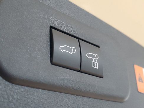 Used 2025 Lexus NX 250 250 Premium image 13