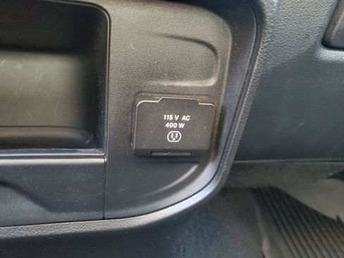 Used 2022 RAM 3500 Tradesman image 23