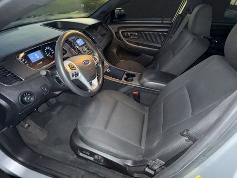 Used 2017 Ford Taurus image 12