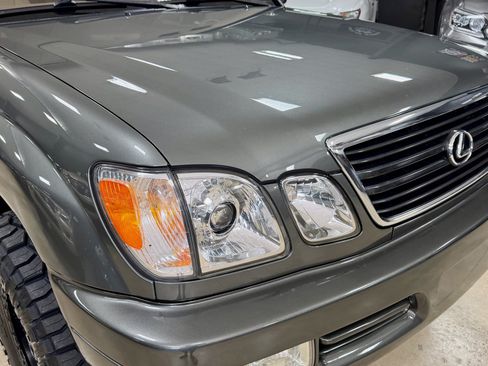 Used 1999 Lexus LX 470 4WD image 4