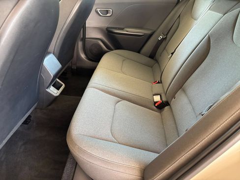 Used 2025 Kia K4 FWD image 24