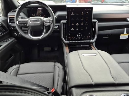 New 2026 GMC Yukon XL Denali w/ Denali Reserve Package AWD/4WD image 16
