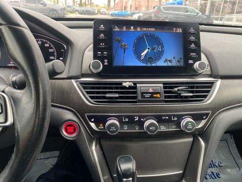Used 2018 Honda Accord EX-L image 15