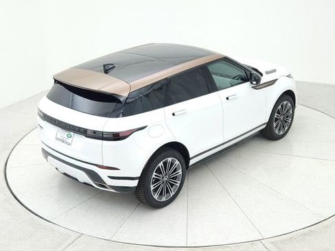 New 2025 Land Rover Range Rover Evoque Dynamic SE image 14