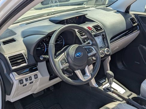 Used 2018 Subaru Forester 2.5i Limited AWD/4WD image 12