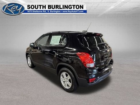 Used 2020 Chevrolet Trax LS FWD image 4