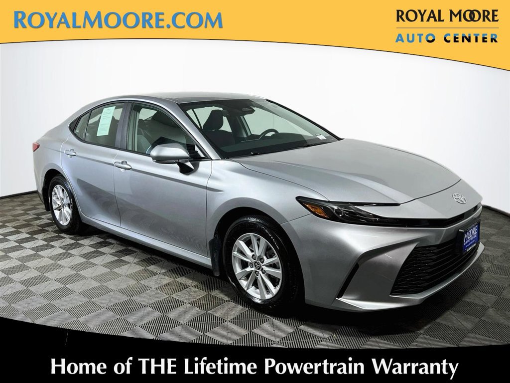Used 2025 Toyota Camry LE w/ Convenience Package AWD/4WD image 1