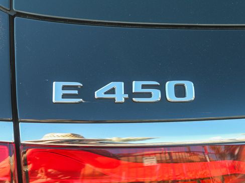Used 2022 Mercedes-Benz E 450 4MATIC All-Terrain Wagon image 8