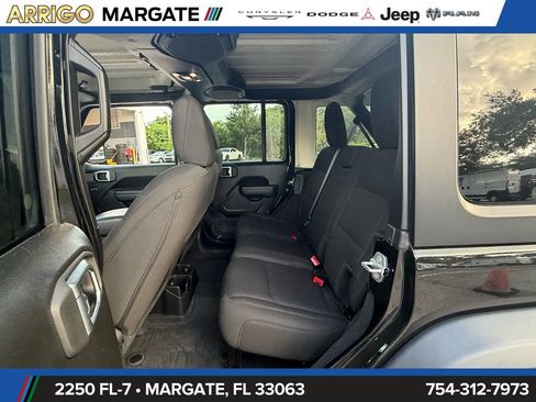 Used 2023 Jeep Wrangler Unlimited Sport AWD/4WD image 11