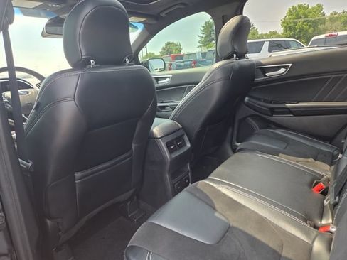 Used 2019 Ford Edge ST w/ Convenience Package AWD/4WD image 13