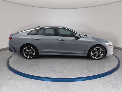 Used 2022 Kia K5 EX FWD image 4