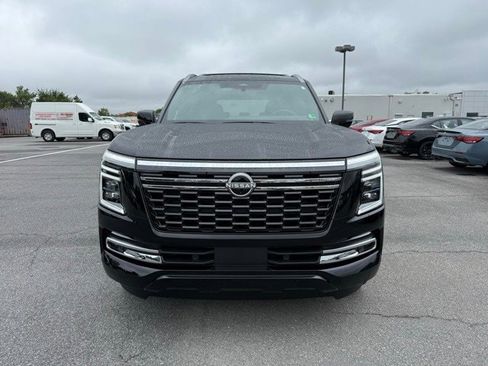 New 2025 Nissan Armada Platinum Reserve image 3