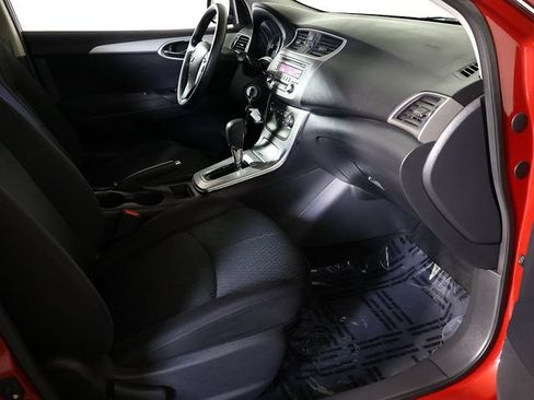 Used 2014 Nissan Sentra SR FWD image 29