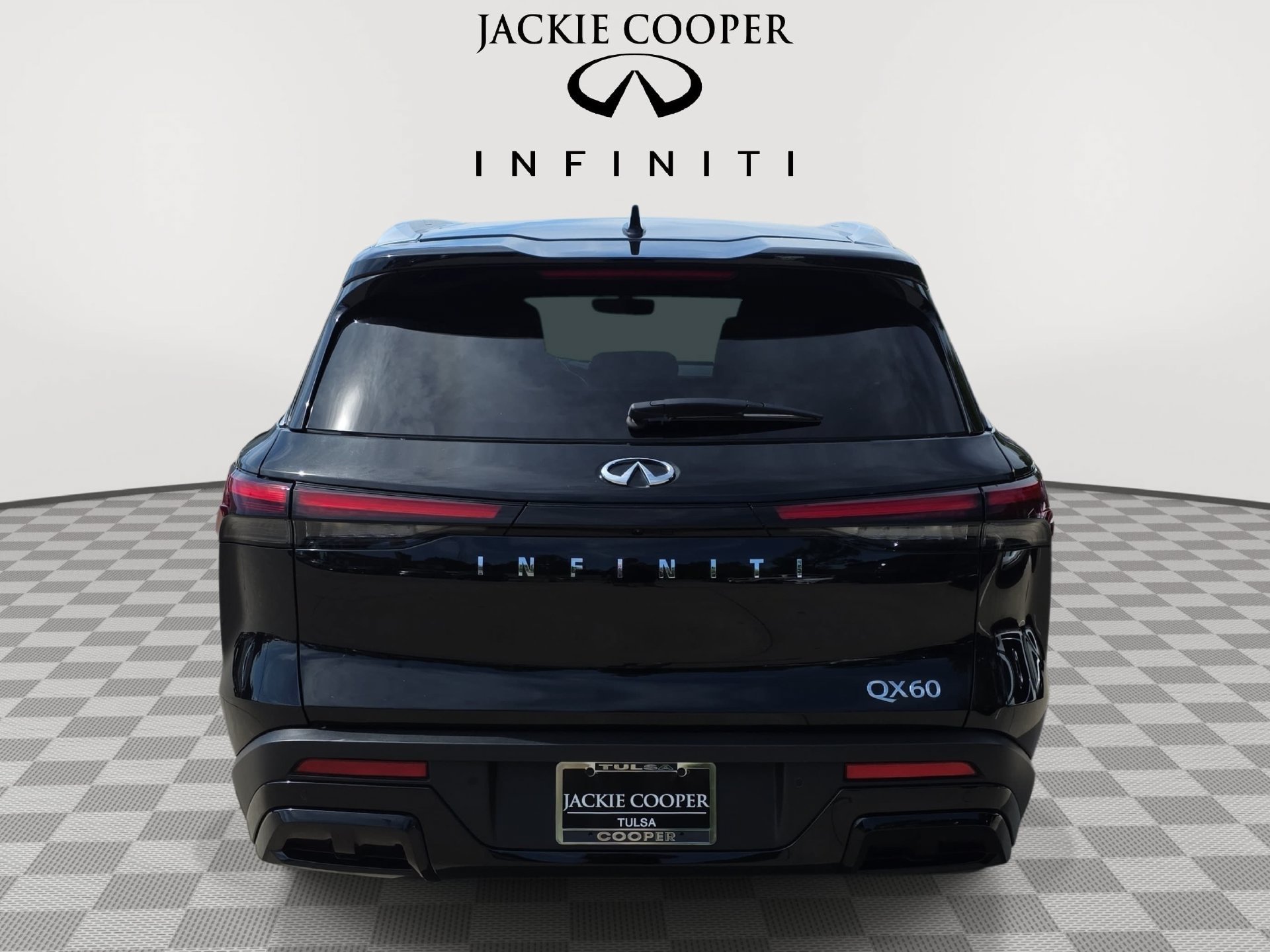 Certified 2024 INFINITI QX60 Luxe w/ Performance Audio Package FWD image 6