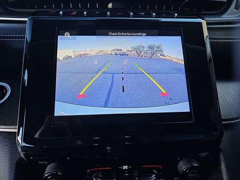 Used 2024 Jeep Grand Cherokee L Laredo image 13