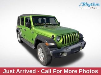 Used 2019 Jeep Wrangler Unlimited Sport S AWD/4WD video 1