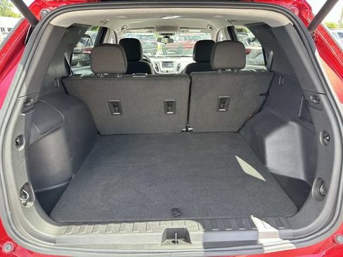 Certified 2024 Chevrolet Equinox LT FWD image 23