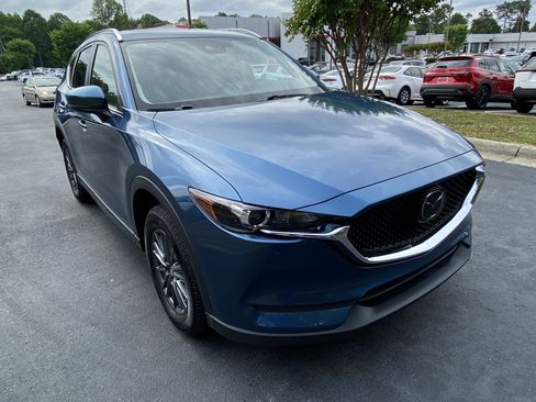 Used 2021 MAZDA CX-5 Touring w/ Touring Preferred SV Package FWD image 3