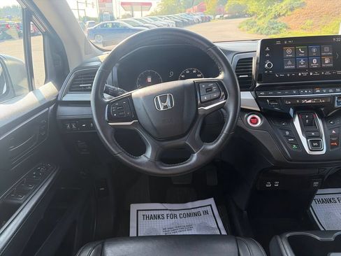 Used 2025 Honda Odyssey EX-L image 13