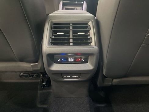 New 2026 Volkswagen Tiguan SEL R-Line AWD/4WD image 26
