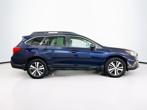 Used 2018 Subaru Outback 3.6R Limited image 10