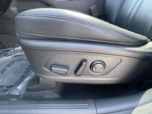 Used 2023 Kia Sorento SX FWD image 22