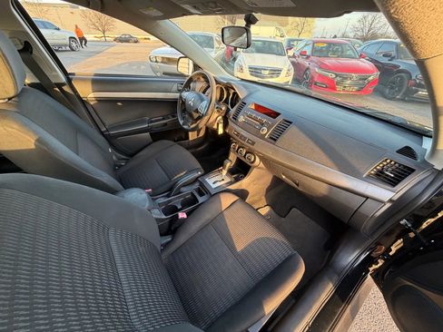 Used 2013 Mitsubishi Lancer ES image 29