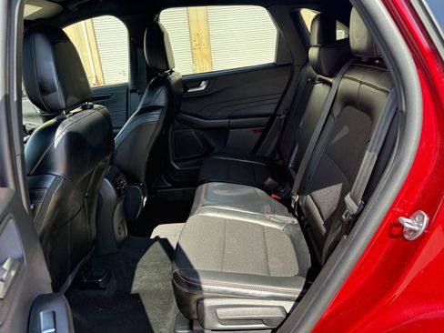 Used 2025 Ford Escape ST-Line w/ Tech Pack #1 image 21