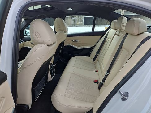 Used 2023 BMW 330i xDrive Sedan w/ Driving Assistance Package image 10