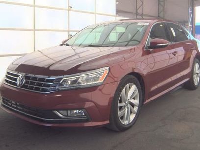Used 2018 Volkswagen Passat 2.0T SE