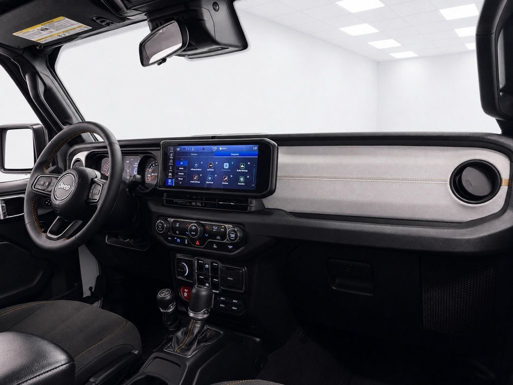 Used 2024 Jeep Wrangler Unlimited AWD/4WD image 23