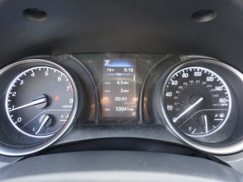 Certified 2023 Toyota Camry SE FWD image 5