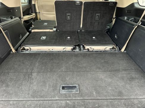 Used 2023 Ford Expedition Max Limited image 15