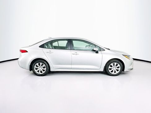 Used 2026 Toyota Corolla LE image 10