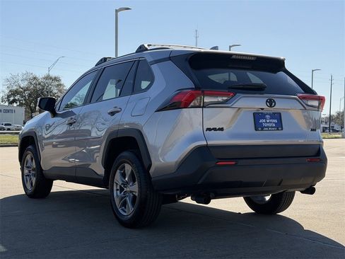 Certified 2025 Toyota RAV4 XLE image 7